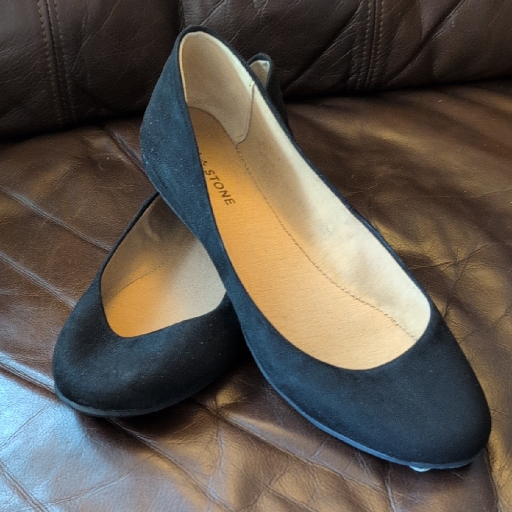 Sun + Stone Women's Classic Black Flats